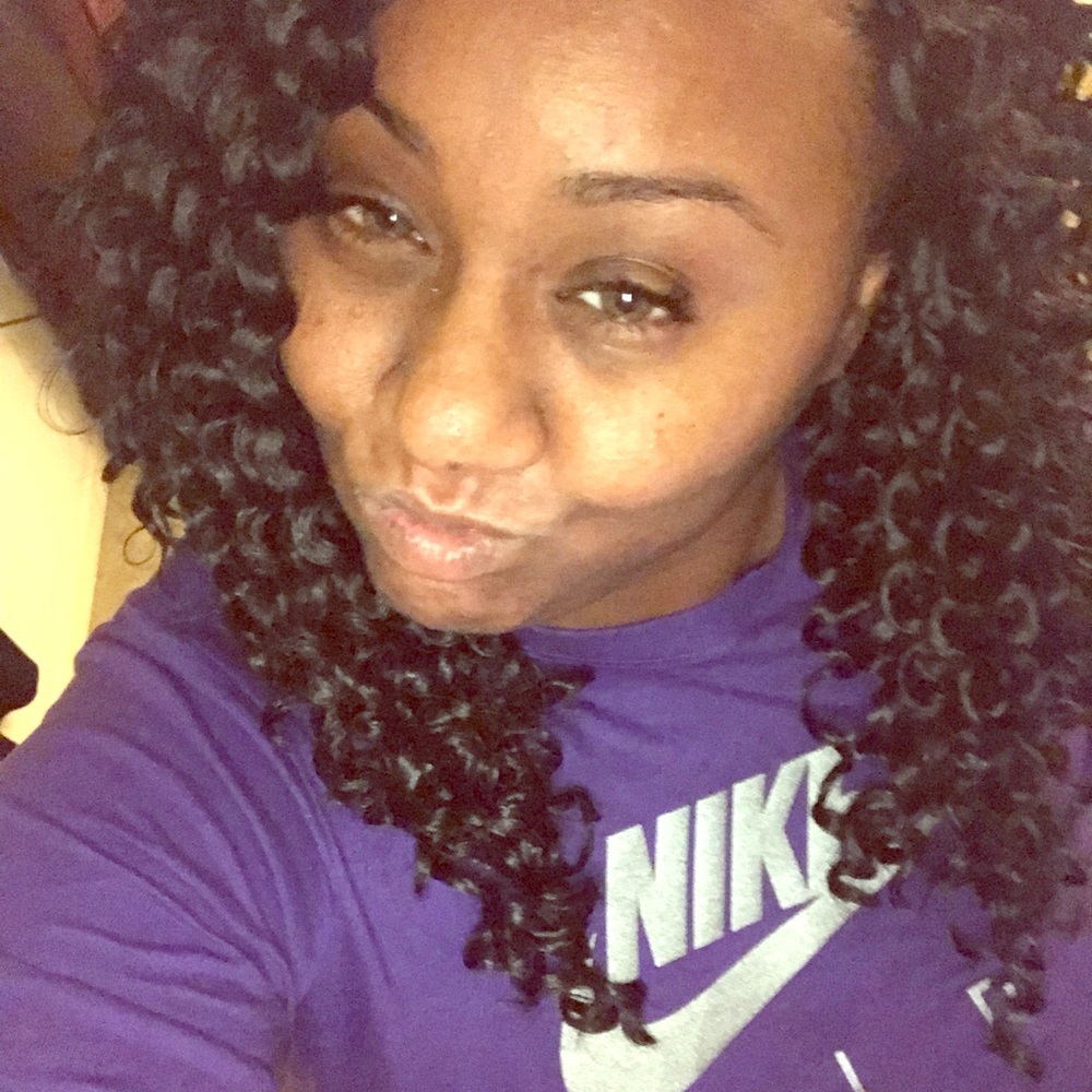 Meet your Posher, Lucy